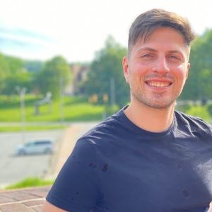 Meet your Posher, Anthony